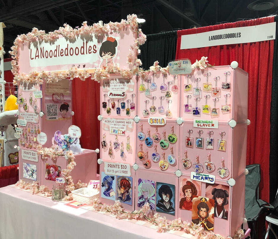 Artist Alley Table Setup (ALA)